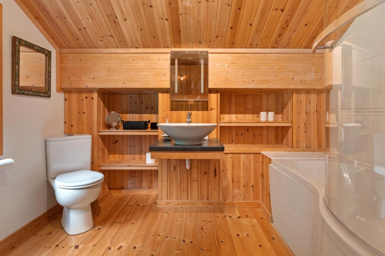 Lodge 5 Longbury - Luxury Lodge, Golf Course Views, Restaurant And Spa Facilites Penally Exterior photo