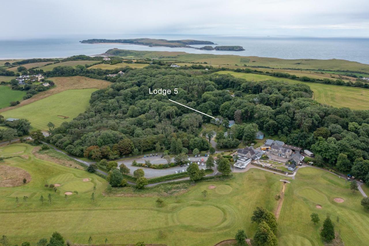 Lodge 5 Longbury - Luxury Lodge, Golf Course Views, Restaurant And Spa Facilites Penally Exterior photo