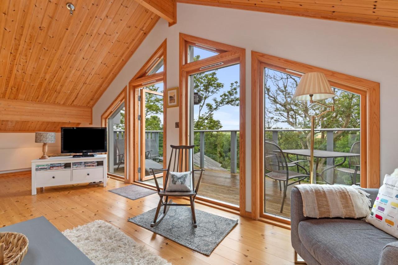 Lodge 5 Longbury - Luxury Lodge, Golf Course Views, Restaurant And Spa Facilites Penally Exterior photo