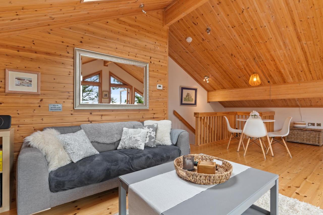 Lodge 5 Longbury - Luxury Lodge, Golf Course Views, Restaurant And Spa Facilites Penally Exterior photo